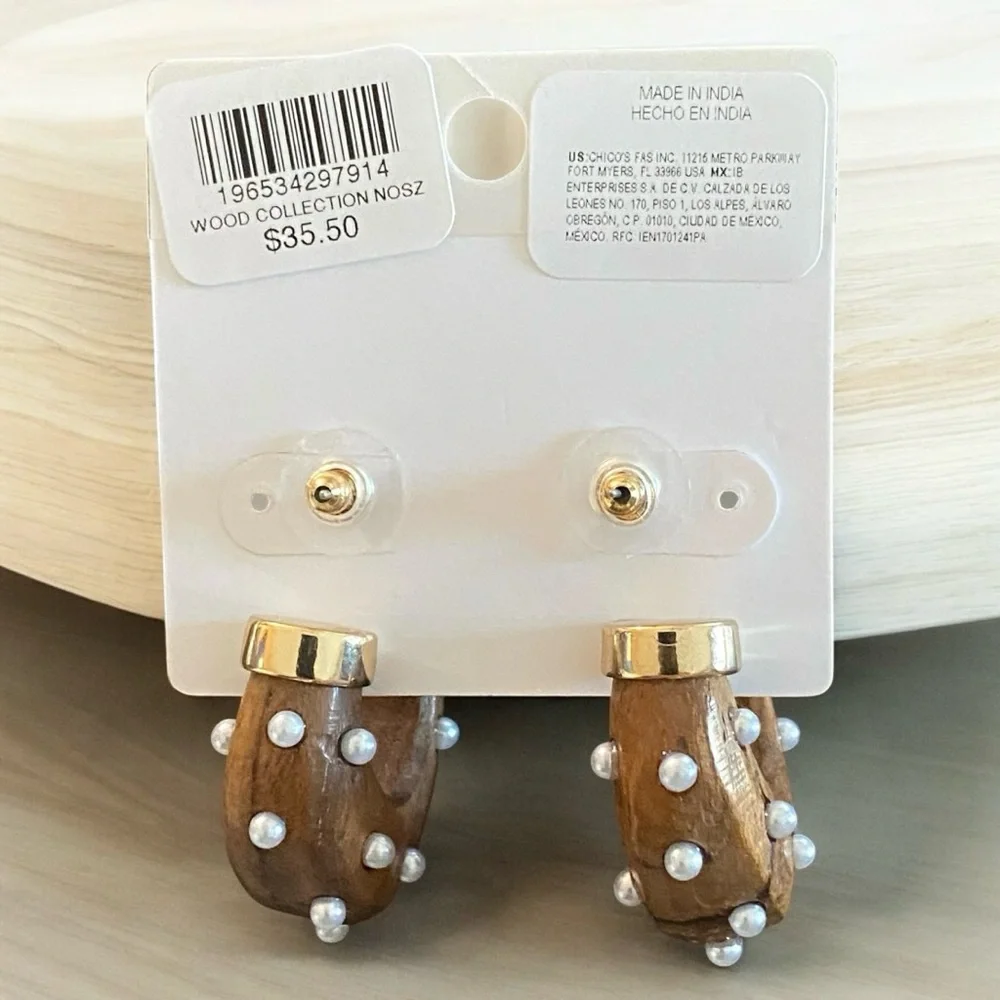 NWT Chico’s Wood & Faux Pearl Earrings - Picture 6 of 8